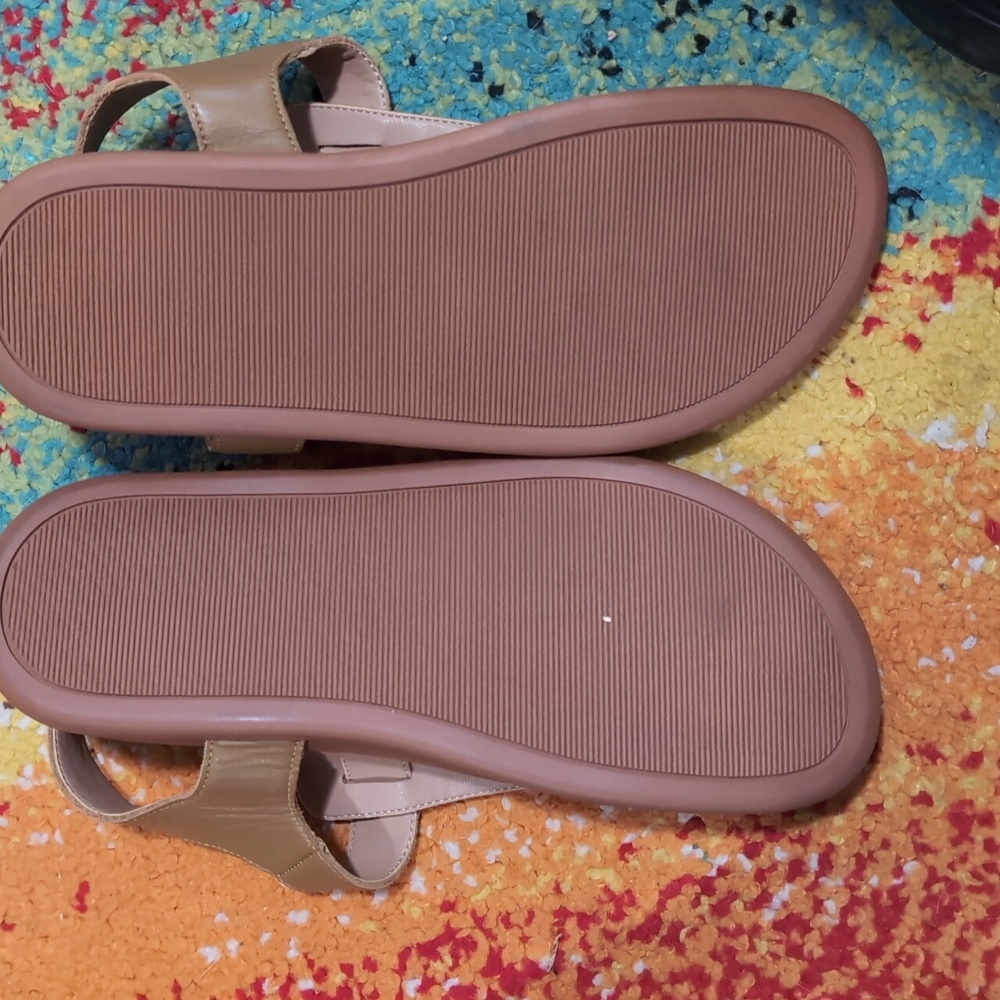 Blondo Tan Leather Sandals - Picture 3 of 4